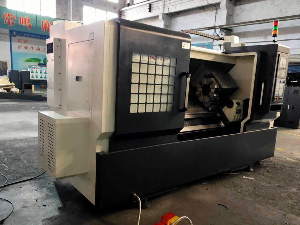 Slant Bed and Linear Guide Way CNC Lathe Tck6340/Tck6350