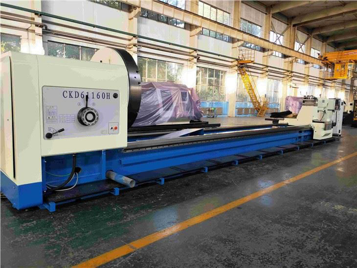 High Precision Qk1319 CNC Pipe Drilling Threading Metal Lathe on Sale