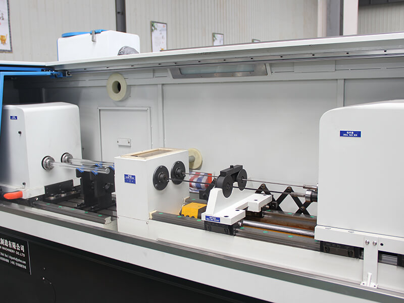 Three Coordination Four Axis CNC Deep Hole Gun Drilling Machine